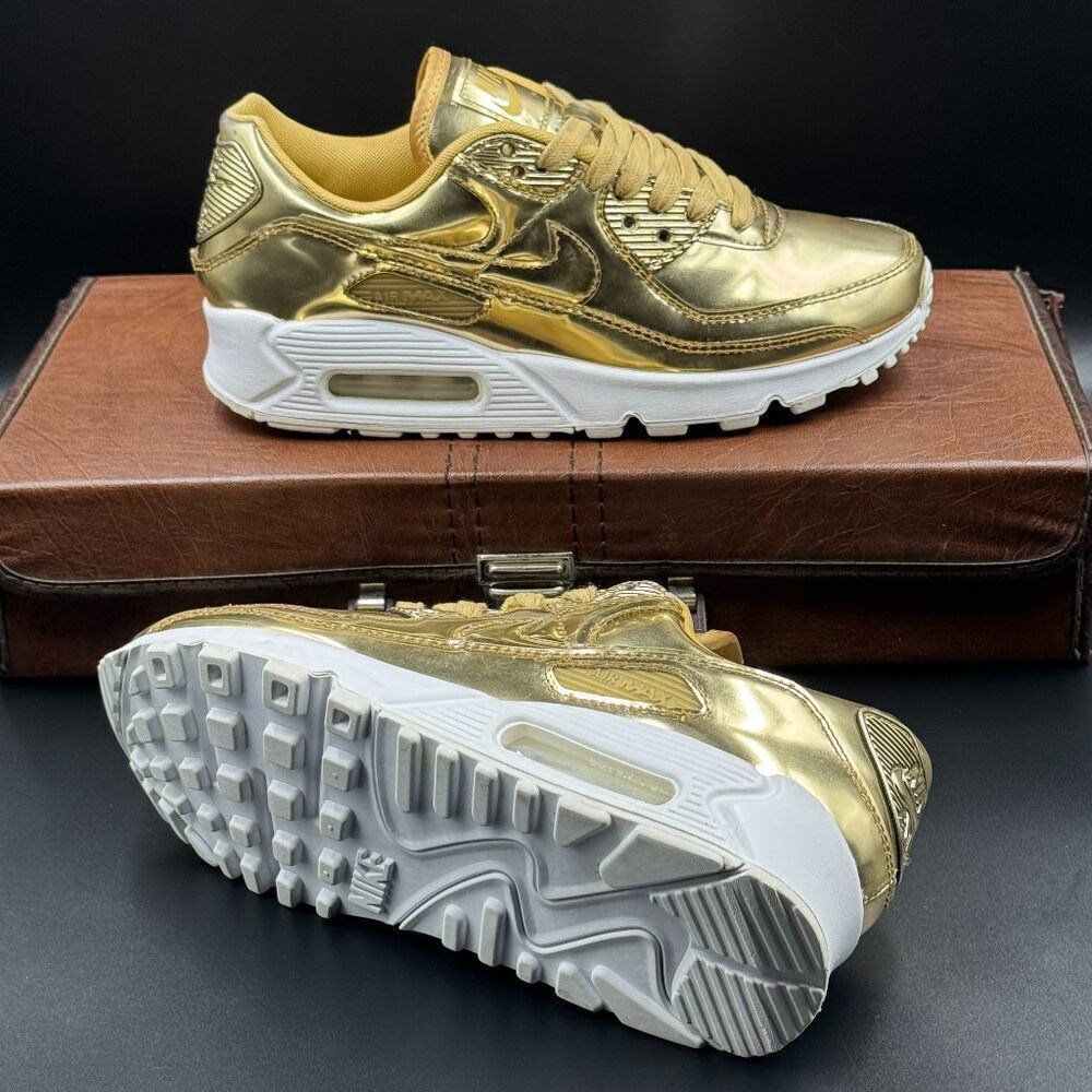 Wmns Nike Air Max 90 Metallic Gold - Picture 1 of 10